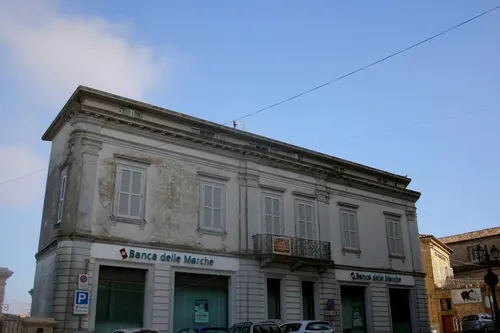 Palazzo Banca delle Marche