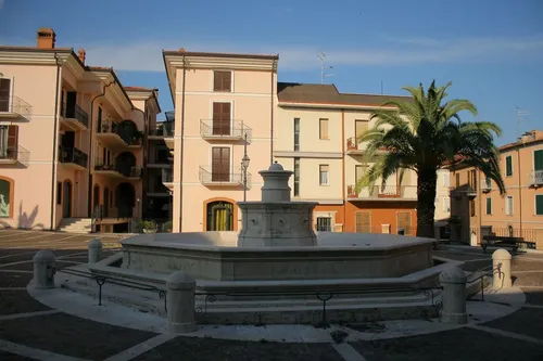 Fontana monumentale