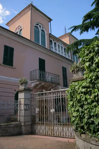 Villa Peroni